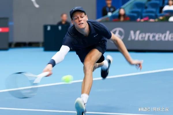 兹维列夫与, 金展开较量, 的WTA赛